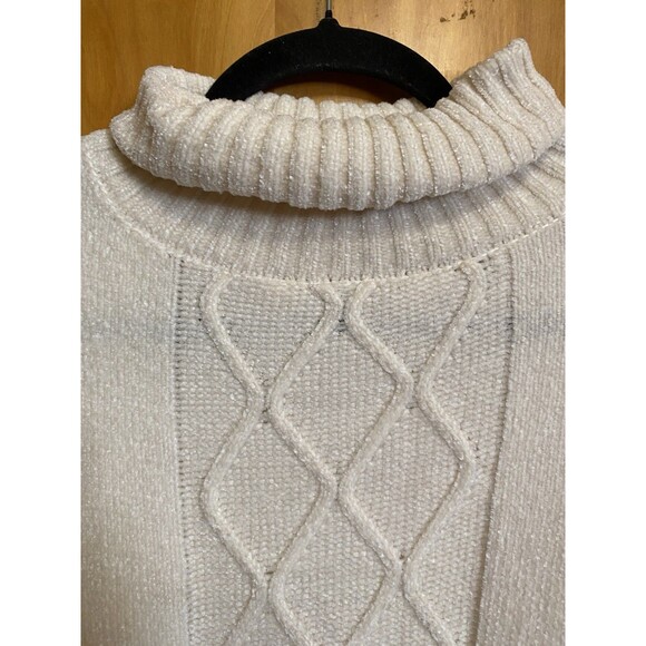 SF Snowflake Ivory Knit Turtleneck Pullover Women's Sweater size M/L - Picture 4 of 10